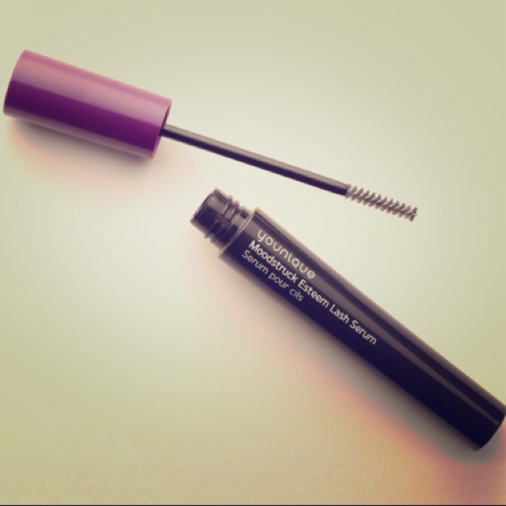 Moodstruck Esteem Lash Serum